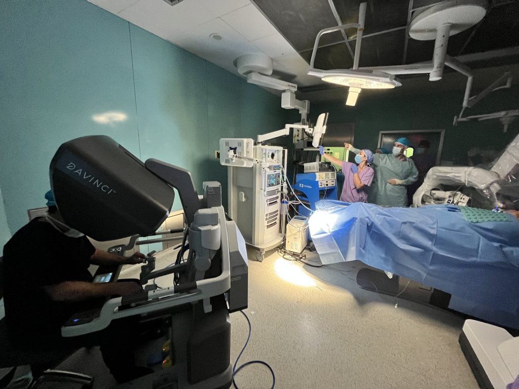 prostatectomia con intelligenza artificiale robot chirurgico Da Vinci